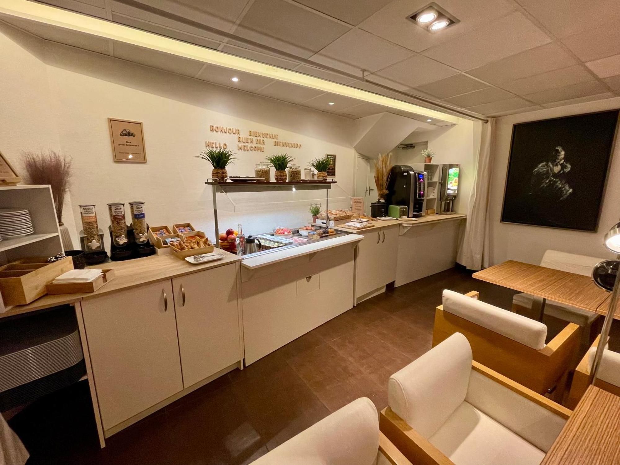 Abelha Hotel Le France 布里夫拉盖亚尔德 外观 照片
